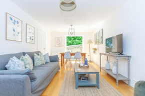 Oxfordshire Living - The Henrietta Cottage - Woodstock